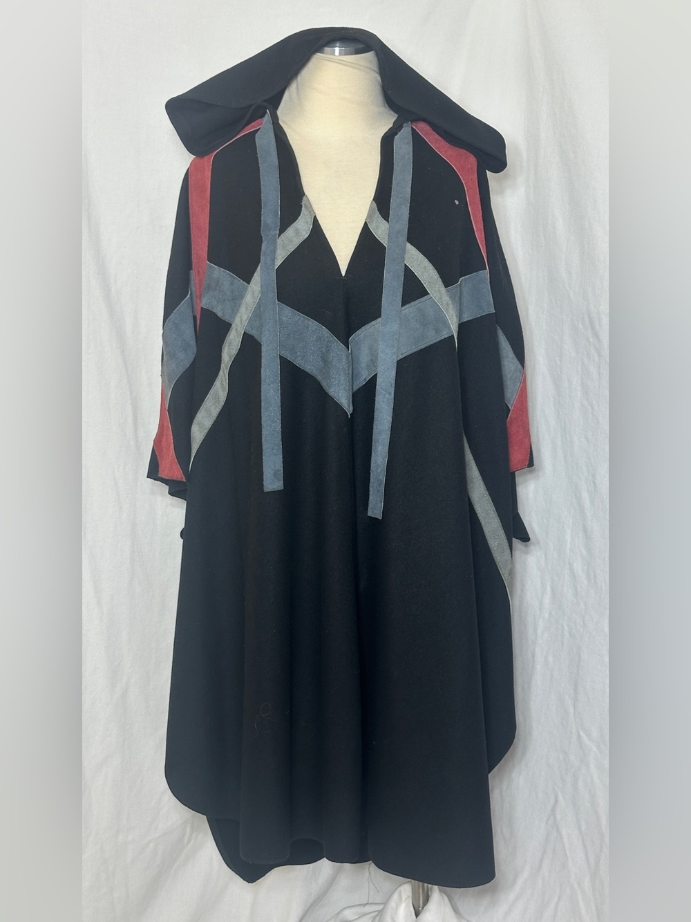 Vintage Osgood Smuk Hooded Wool Poncho Cape Suede Geometric Art To Wear Cloak